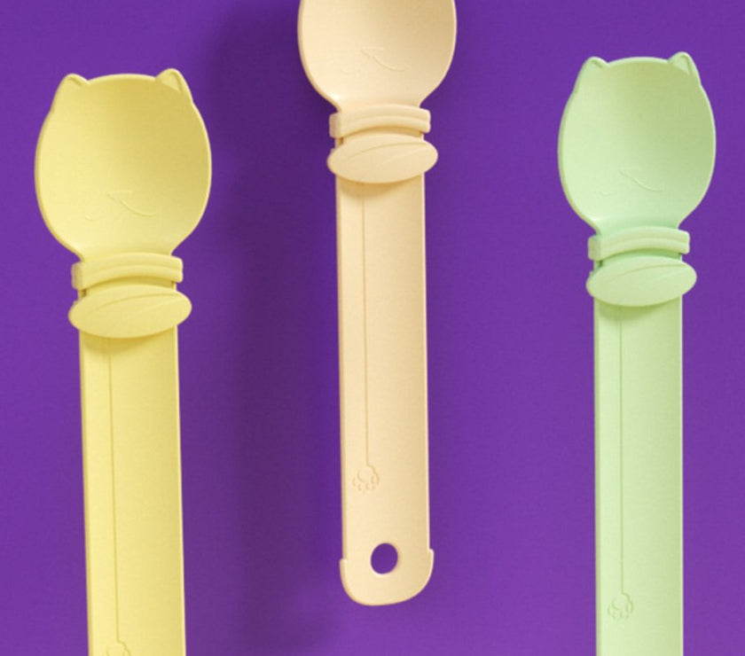 🐾 Cat Treat Dispenser Spoon – Mess - Free, Safe, and Easy Feeding for Your Furry Friend! - 4FurBaby